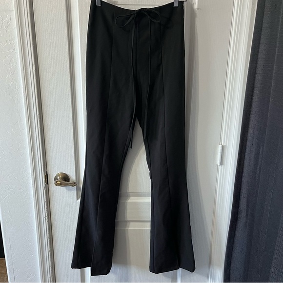 ZARA Women’s Split Hem Flare High Waisted Black Trouser Pants Size Medium - Picture 1 of 7